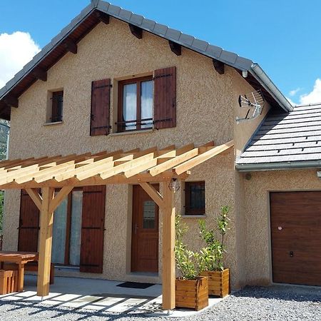 Le Pre Fleuri A Guillestre - Appartements Neufs Classes Meubles De Tourisme 3 Etoiles - Parking Privatif Экстерьер фото